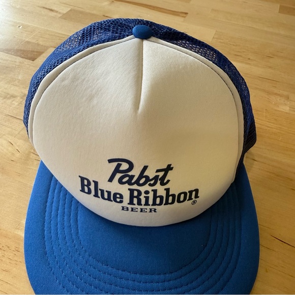 NWOT Pabst Blue Ribbon Trucker Hat - Picture 7 of 9